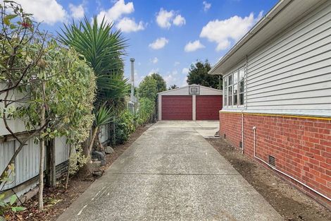 Photo of property in 13 Pannell Avenue, Wainoni, Christchurch, 8061