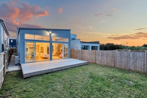 Photo of property in 47 Lockheed Street, Hobsonville, Auckland, 0618