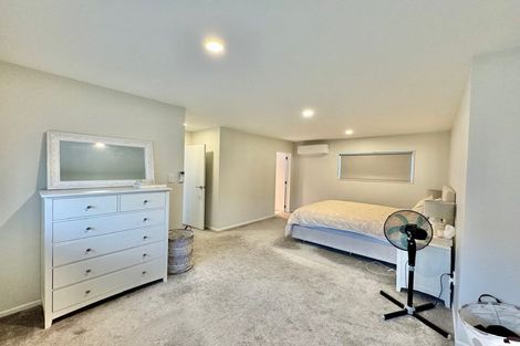 Photo of property in 61a Seabrook Avenue, New Lynn, Auckland, 0600