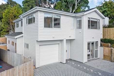 Photo of property in 7a Ondine Place, Glenfield, Auckland, 0629