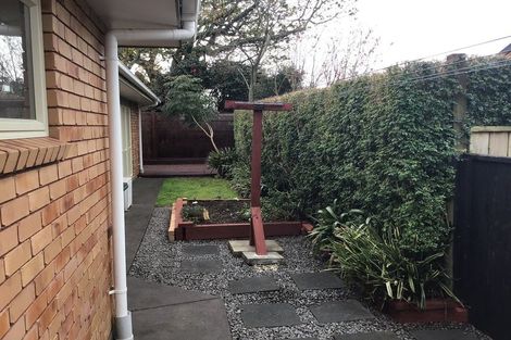 Photo of property in 9a Turehu Street, Merrilands, New Plymouth, 4312