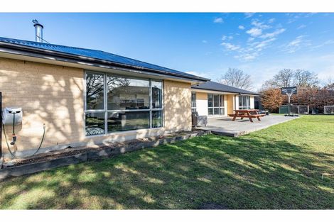 Photo of property in 177b High Street, Oxford, 7430