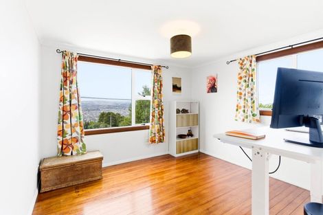 Photo of property in 37 Earls Road, Saint Clair, Dunedin, 9012