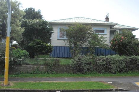 Photo of property in 222 East Tamaki Road, Otara, Auckland, 2023