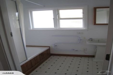 Photo of property in 209 Grahams Road, Burnside, Christchurch, 8053