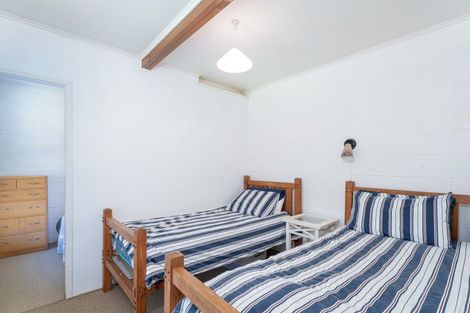 Photo of property in 14 Endeavour Place, Cooks Beach, Whitianga, 3591