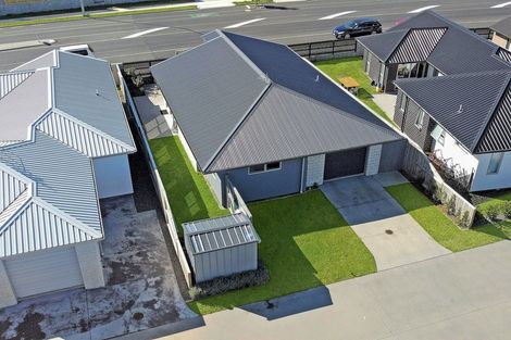 Photo of property in 184 Te Okuroa Drive, Papamoa, 3118