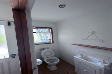 Photo of property in 2 Allender Drive, Torbay, Auckland, 0630