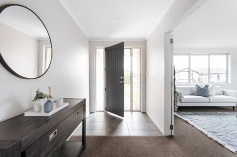 Photo of property in 7 Oka Street, Papamoa Beach, Papamoa, 3118