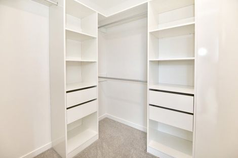 Photo of property in 15 Makenu Crescent, Wainui, Silverdale, 0992