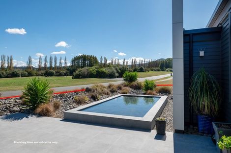 Photo of property in 16 The Fairways, Kinloch, Taupo, 3377
