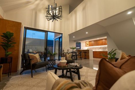 Photo of property in 6 Weston Avenue, Roslyn, Palmerston North, 4414