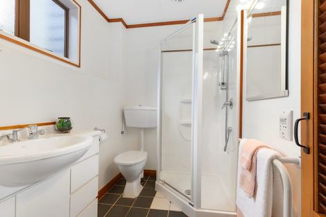 Photo of property in 35 Bosun Terrace, Whitby, Porirua, 5024