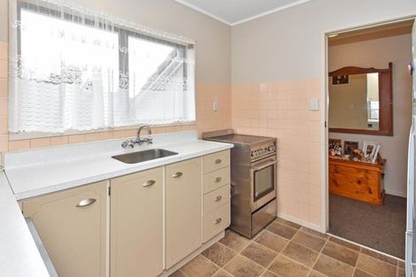 Photo of property in 8 Kaanapali Place, Wattle Downs, Auckland, 2103