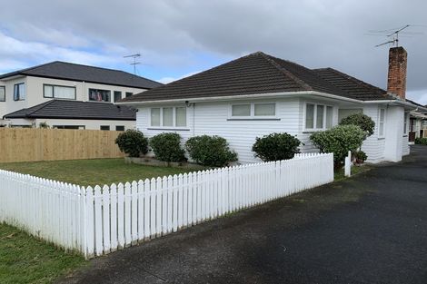 Photo of property in 1/19 Dominion Street, Takapuna, Auckland, 0622