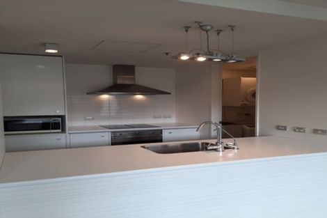 Photo of property in Montreaux Apartments, 7k/164 The Terrace, Wellington Central, Wellington, 6011