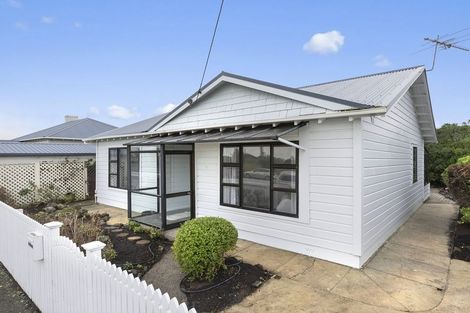 Photo of property in 58 Victoria Road, Saint Kilda, Dunedin, 9012