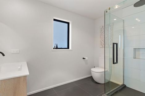 Photo of property in 13 Wheat Street, Jacks Point, Queenstown, 9371