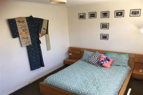 Photo of property in 34 Birdwood Avenue, Moturoa, New Plymouth, 4310