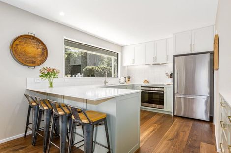 Photo of property in 33 Paremata Haywards Road, Pauatahanui, Porirua, 5381