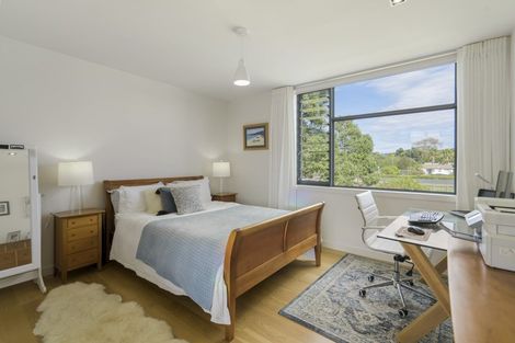 Photo of property in 37 Laurence Street, Manly, Whangaparaoa, 0930