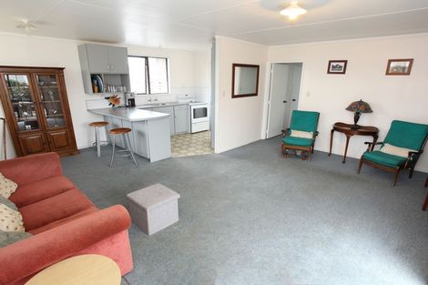 Photo of property in 21a Wall Street, Nawton, Hamilton, 3200