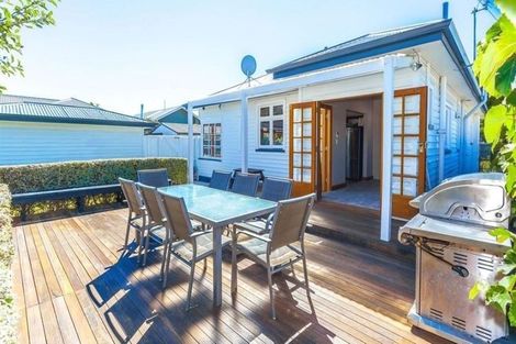 Photo of property in 39 Hinemoa Street, Spreydon, Christchurch, 8024