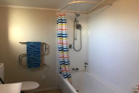 Photo of property in 26 The Parade, Paekakariki, 5034