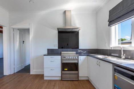 Photo of property in 4 Alexandra Street, Dannevirke, 4930