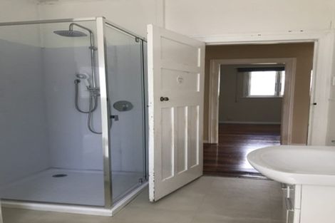 Photo of property in 46 Byron Avenue, Takapuna, Auckland, 0622