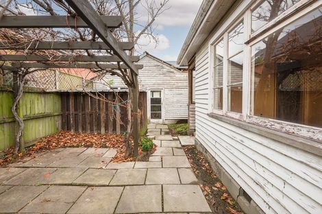 Photo of property in 21 Normans Road, Strowan, Christchurch, 8052