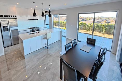 Photo of property in 31 Purser Crescent, Flagstaff, Hamilton, 3210