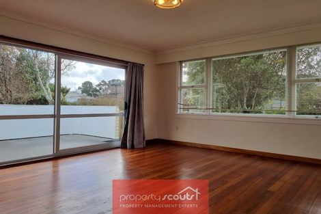 Photo of property in 5 Pembroke Street, Westown, New Plymouth, 4310