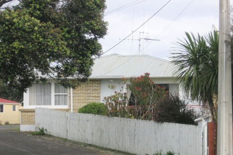 Photo of property in 50 Links Avenue, Mount Maunganui, 3116