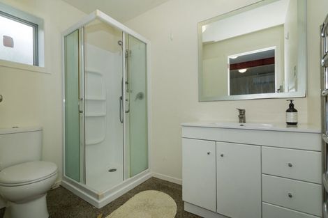 Photo of property in 24 Laurina Road, Sunnynook, Auckland, 0620