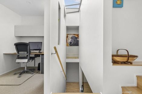 Photo of property in 3 Poplar Grove, Thorndon, Wellington, 6011