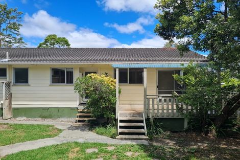 Photo of property in 4 Ballial Place, West Harbour, Auckland, 0618