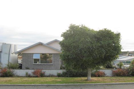 Photo of property in 43 Essex Street, Weston, Oamaru, 9401