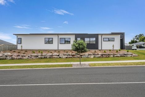 Photo of property in 2 Turepo Way, Owhata, Rotorua, 3010