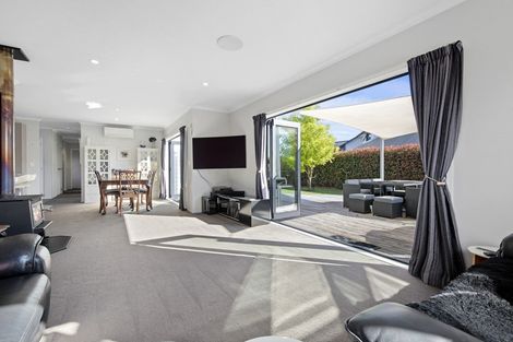 Photo of property in 6 Mountain View Road, Te Aroha, 3320