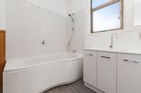 Photo of property in 5 Wharepaina Crescent, Springfield, Rotorua, 3015