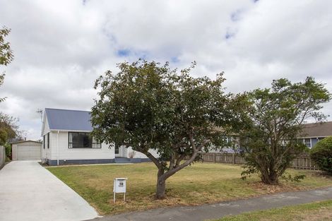 Photo of property in 19 Avro Crescent, Hornby, Christchurch, 8042