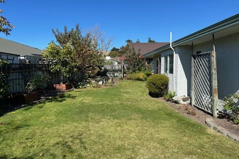 Photo of property in 11 Kingsgate Avenue, Havelock North, 4130