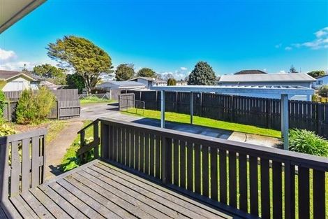 Photo of property in 1/27 Limond Street, Randwick Park, Auckland, 2105