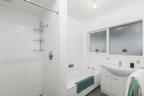 Photo of property in 5 Turriff Crescent, Tawa, Wellington, 5028