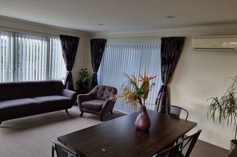 Photo of property in 17 Ashwood Street, Woodridge, Wellington, 6037