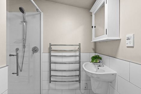 Photo of property in 305 Southland Road, Hastings, 4122