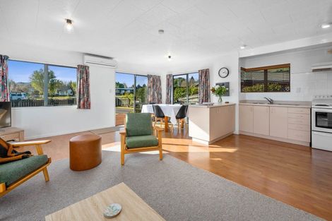 Photo of property in 4 Antonia Place, Kinloch, Taupo, 3377