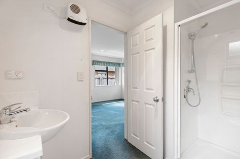 Photo of property in 24 Eastside Drive, Pukekohe, 2120