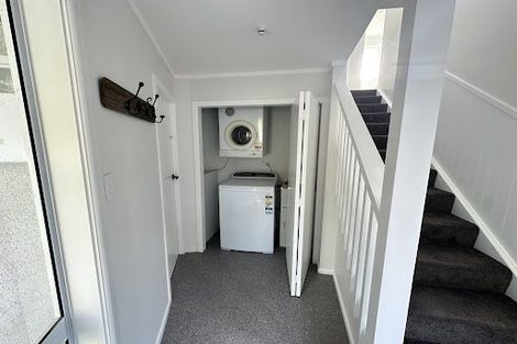 Photo of property in 32 Lynda Avenue, Paparangi, Wellington, 6037